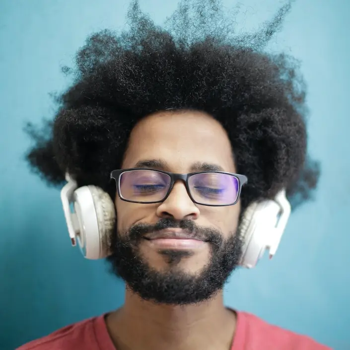 Man Listening to Music knowing his Brain Type